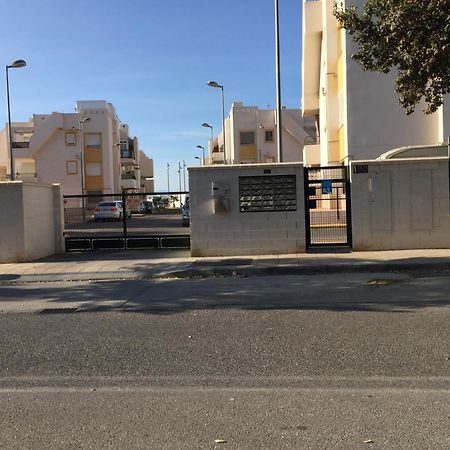Apartamento Del Toyo Almeria Ngoại thất bức ảnh
