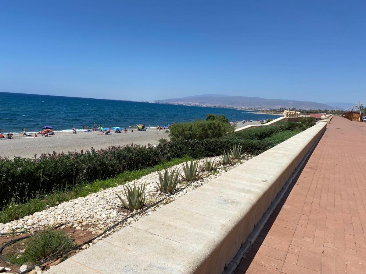 Apartamento Del Toyo Almeria Ngoại thất bức ảnh